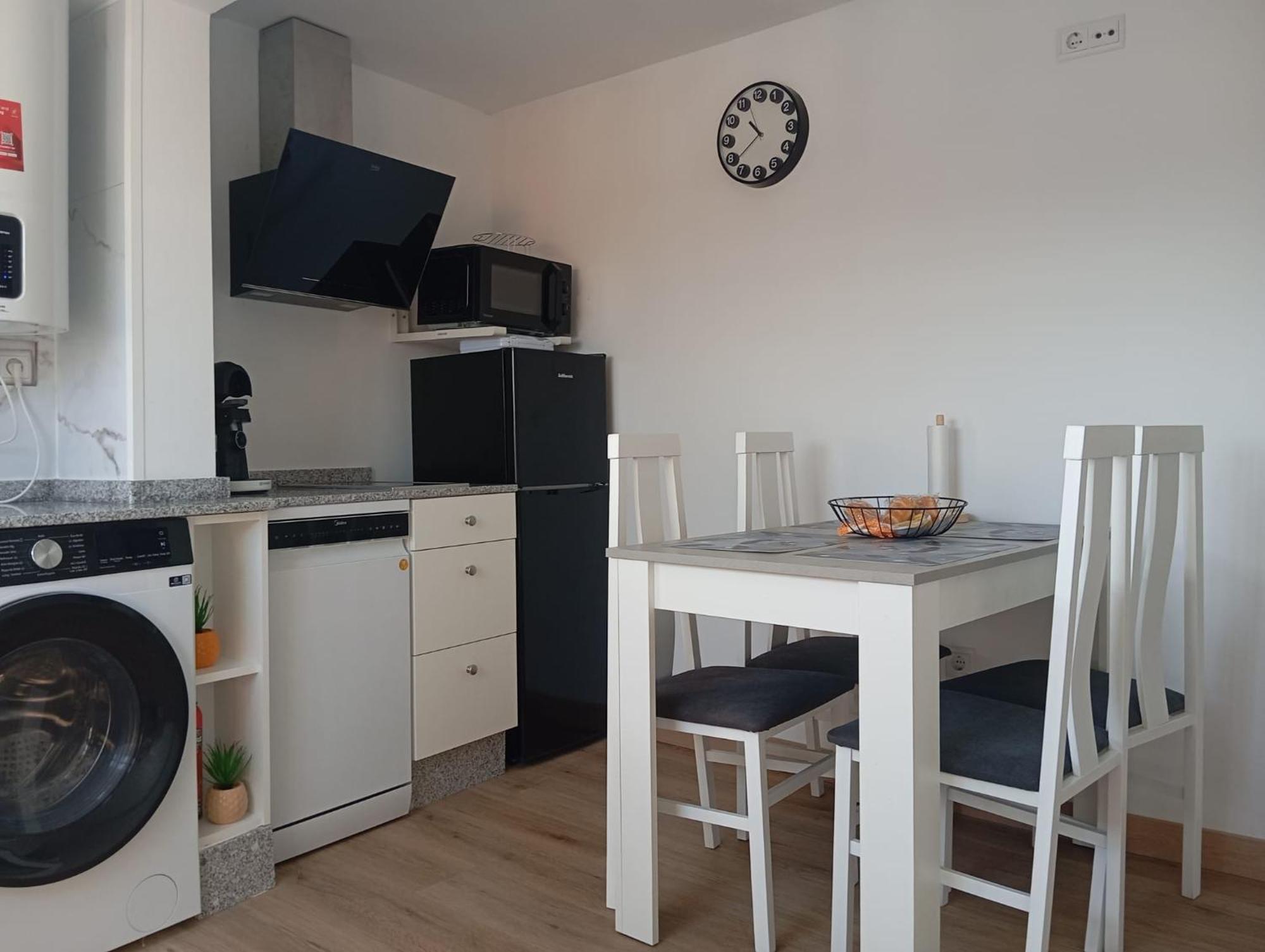 H & L Fogar Do Camino Apartment